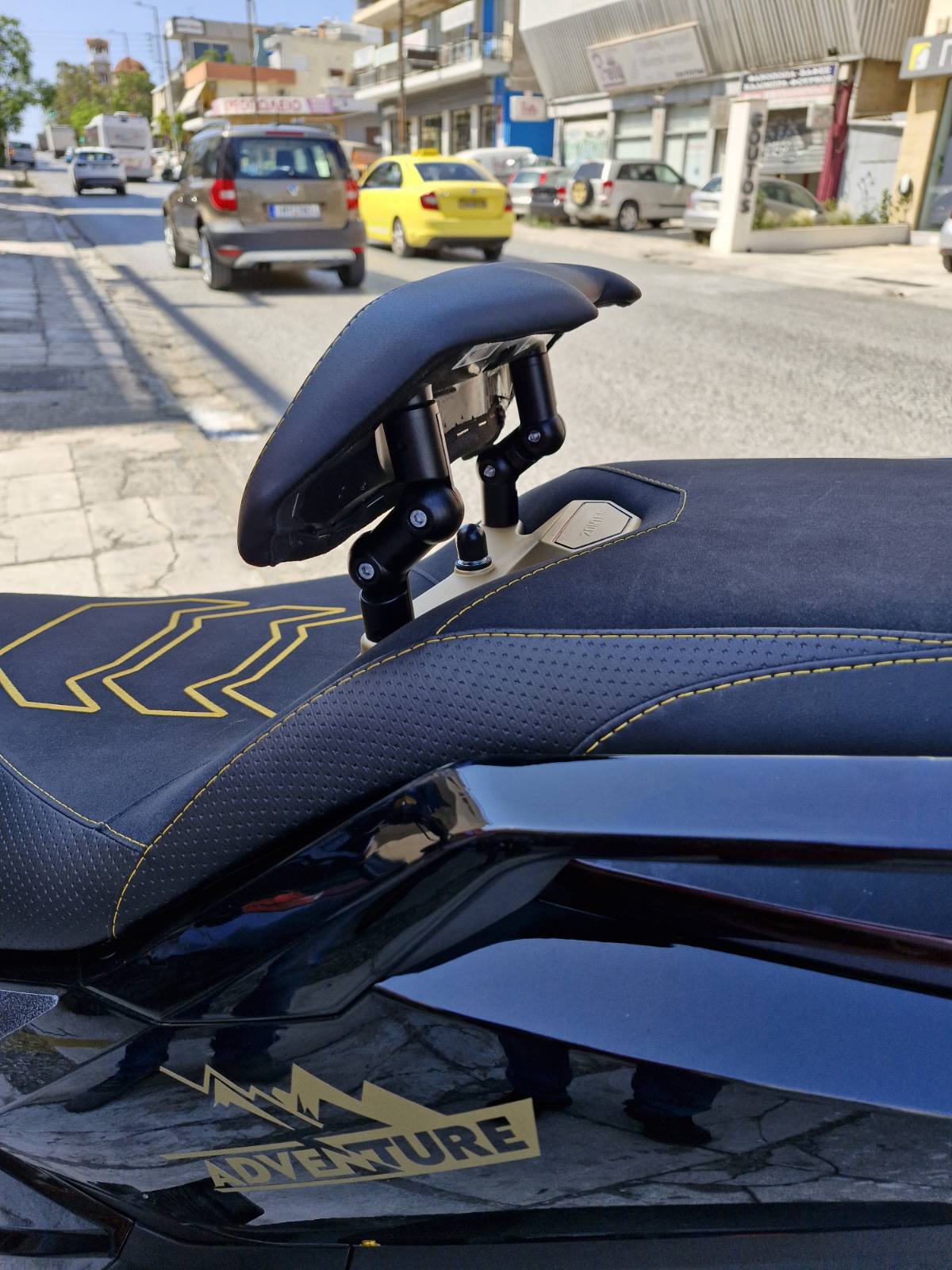 ΑΠΟΣΤΑΤΕΣ ΠΛΑΤΗΣ ΓΙΑ SCOOTER ΜΕ ΠΛΑΤΗ ΟΔΗΓΟΥ BLACK
